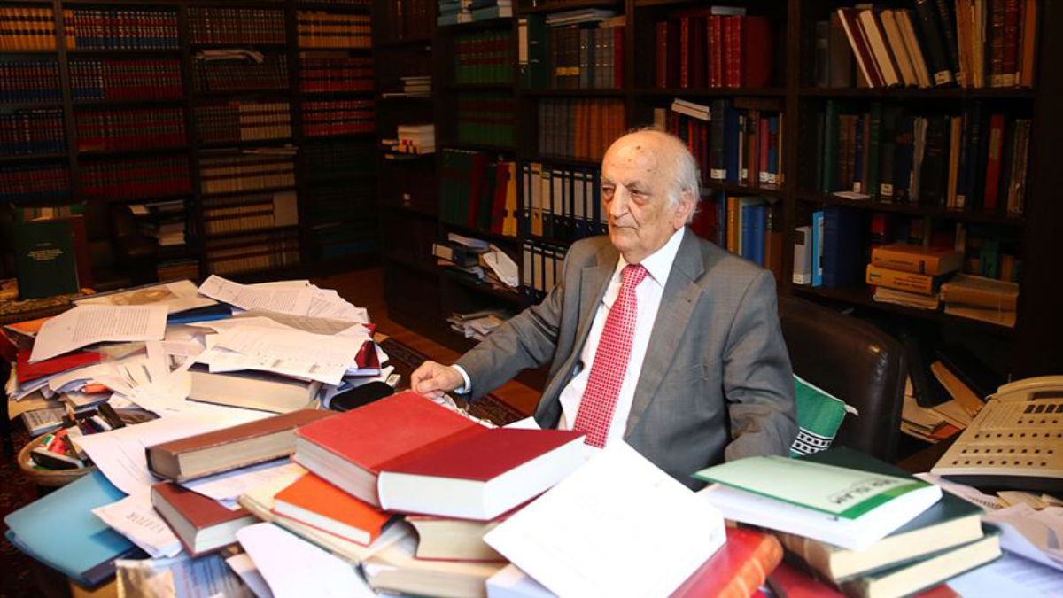 ÖRNEK BİR BİLİM İNSANI: PROF. DR. FUAT SEZGİN HOCA