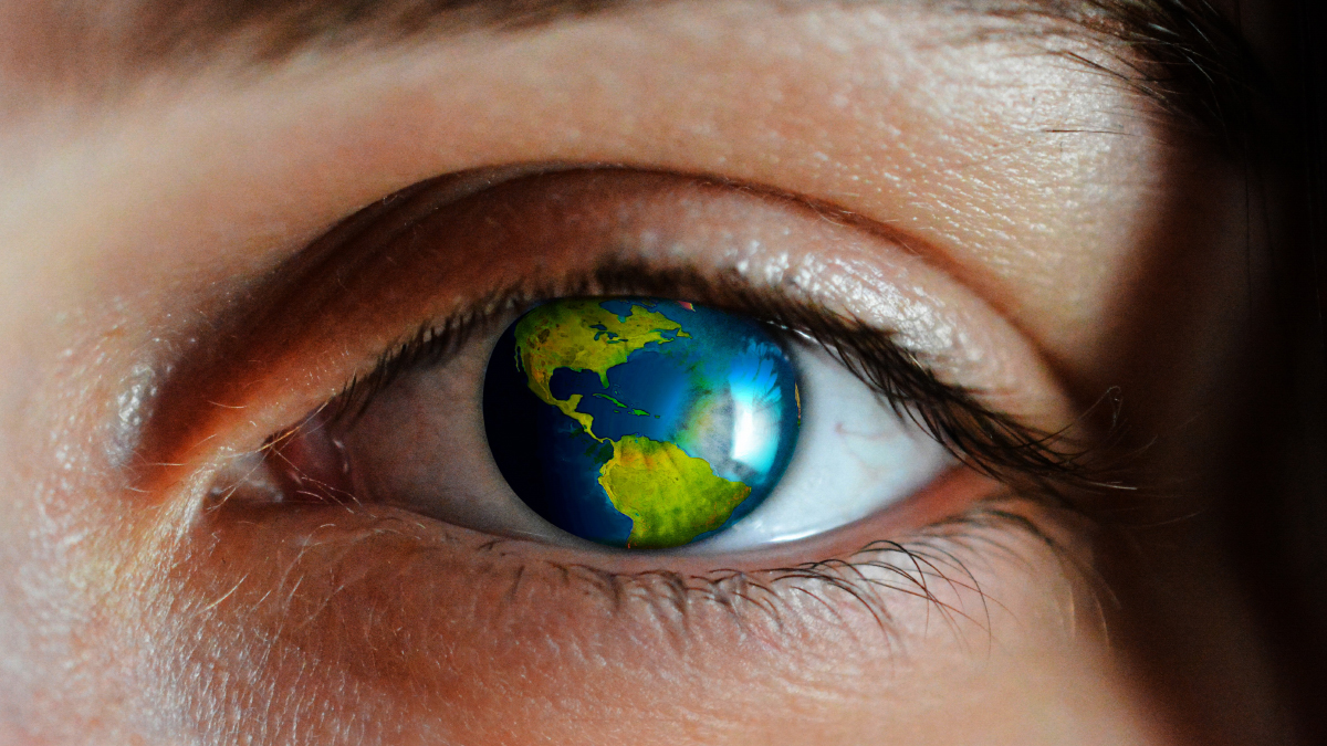 DÜNYA İLE SOSYAL MESAFEMİZİ KORUYAMADIK